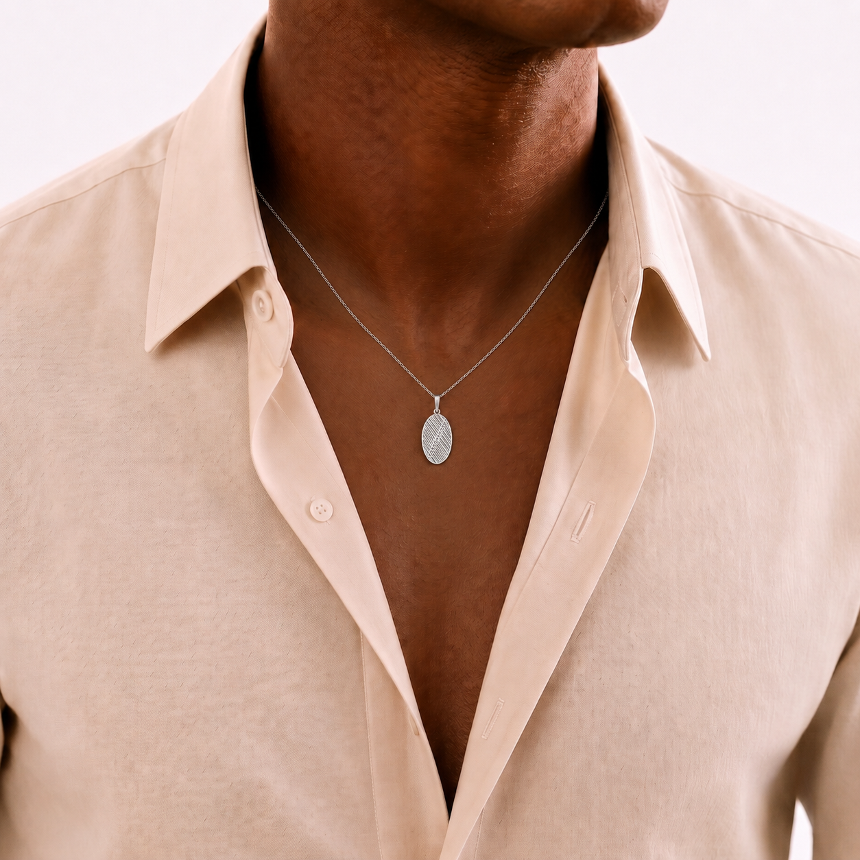 Strata Oval Necklace in Sterling Silver