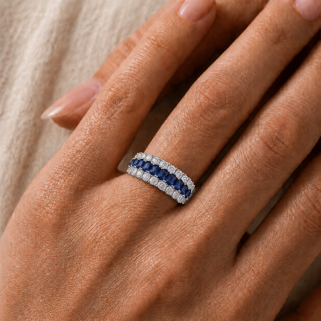 Blue Sapphire and Diamond Regal Band Ring in 18K Gold