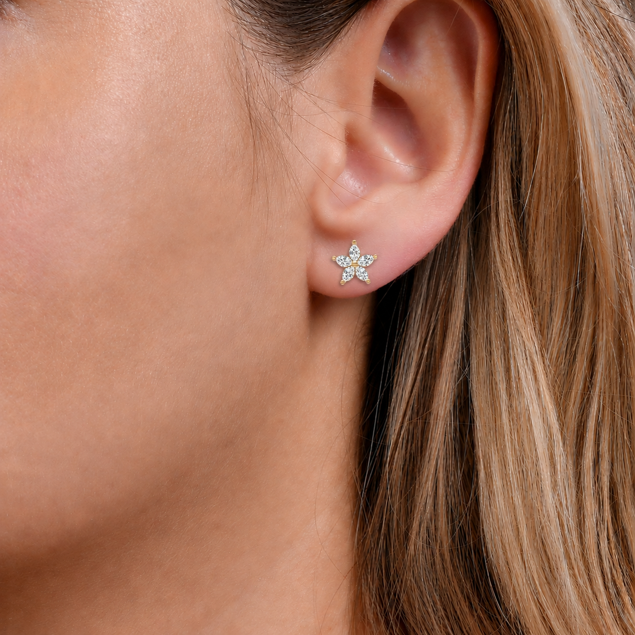 Floral Shaped Diamond Stud Earrings In 14K Gold