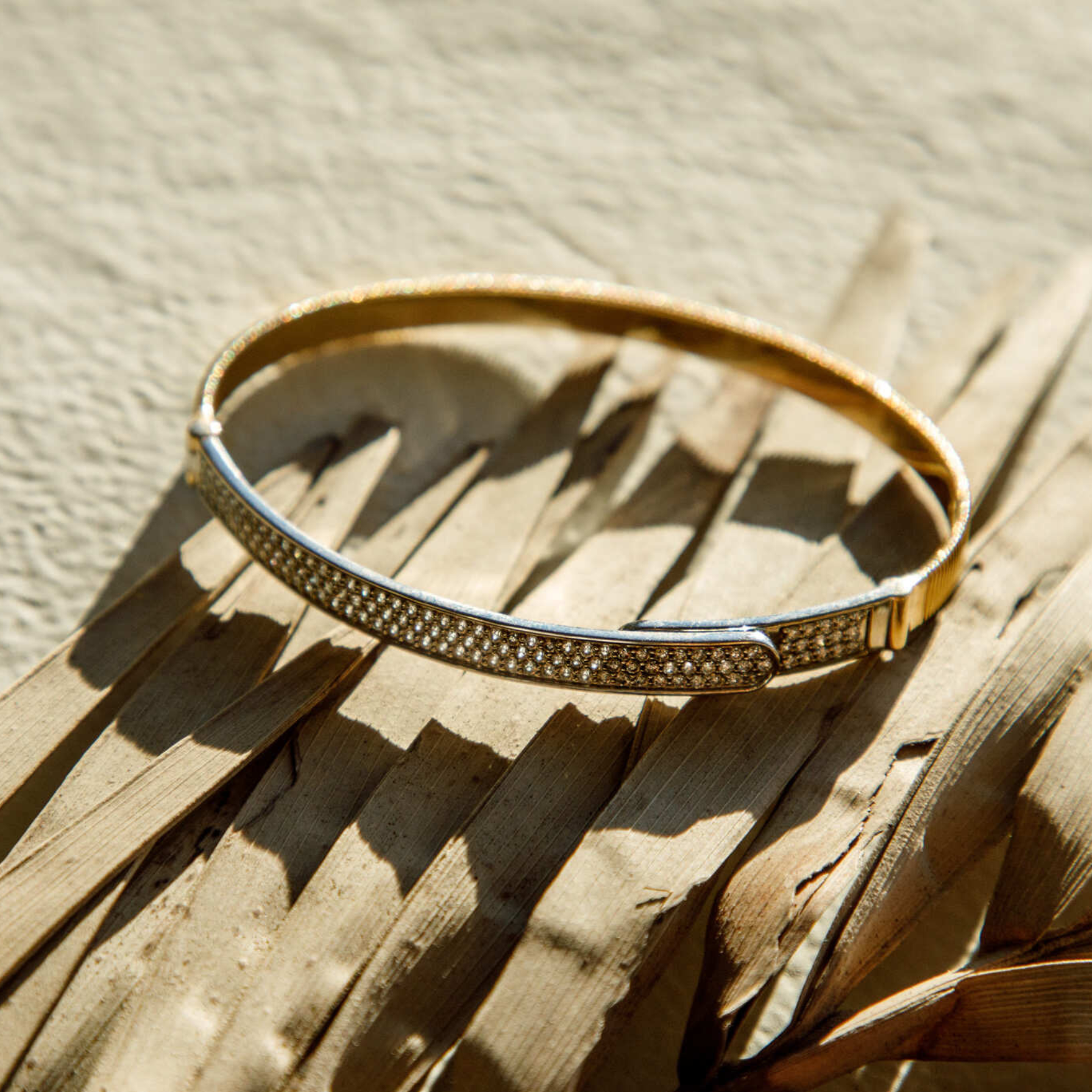 BANGLES & BRACELETS