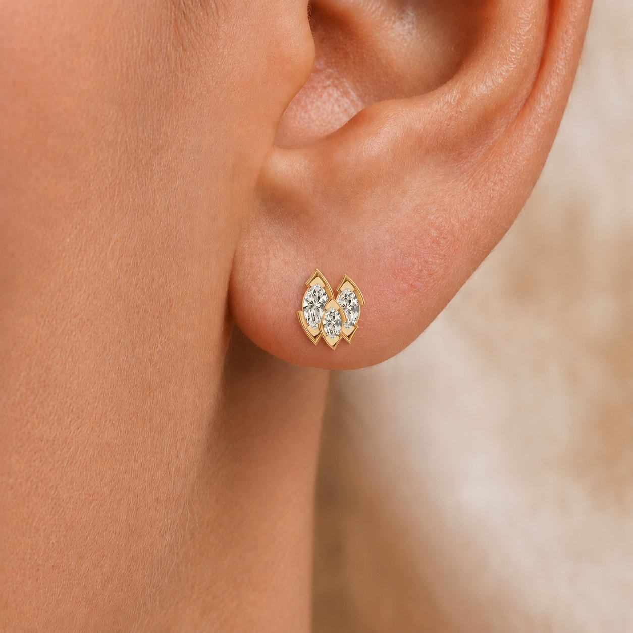 Marquise Dream Earrings in 14K Gold