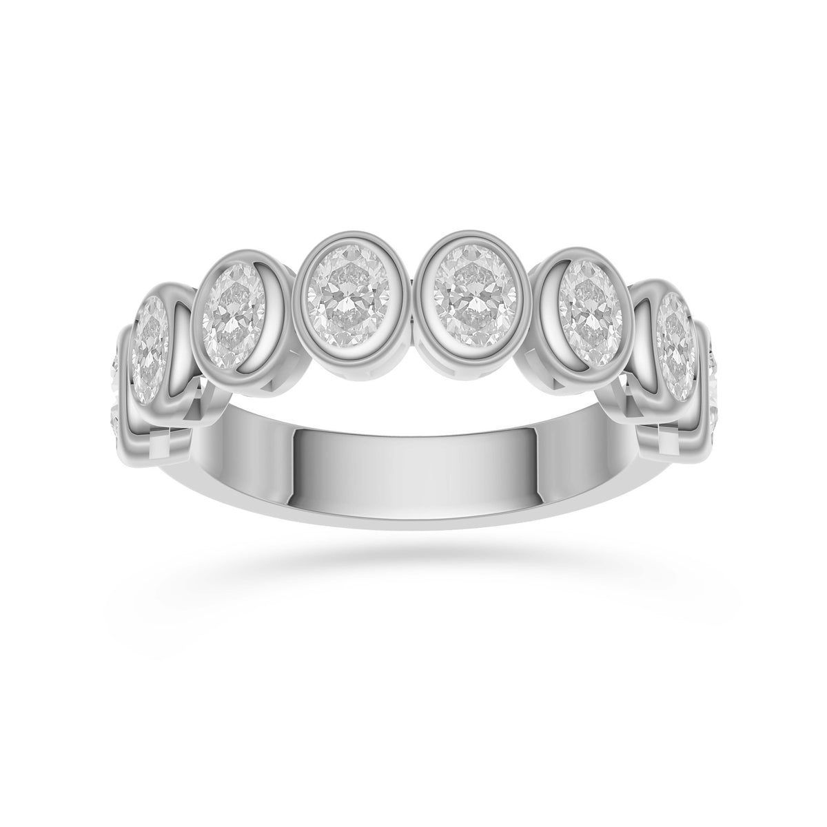 Diamond Oval Bezel Ring in 18K Gold