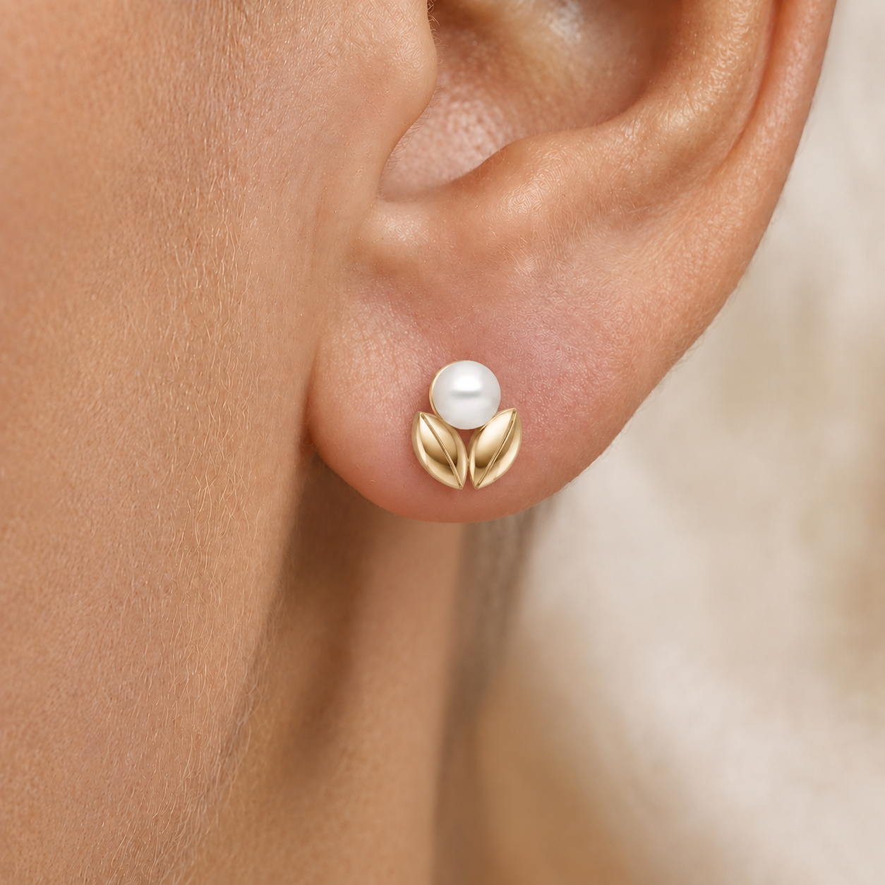 Nature-Inspired Freshwater Pearl Stud Earrings In 14K Gold