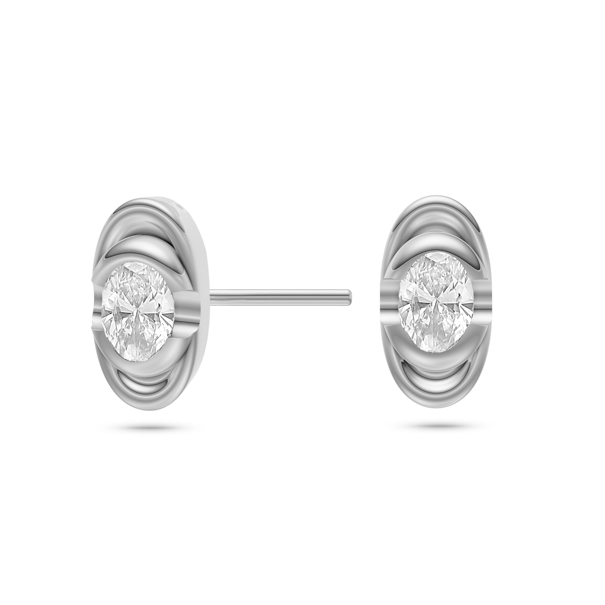 Oval Diamond Stud Earrings in 14K Gold