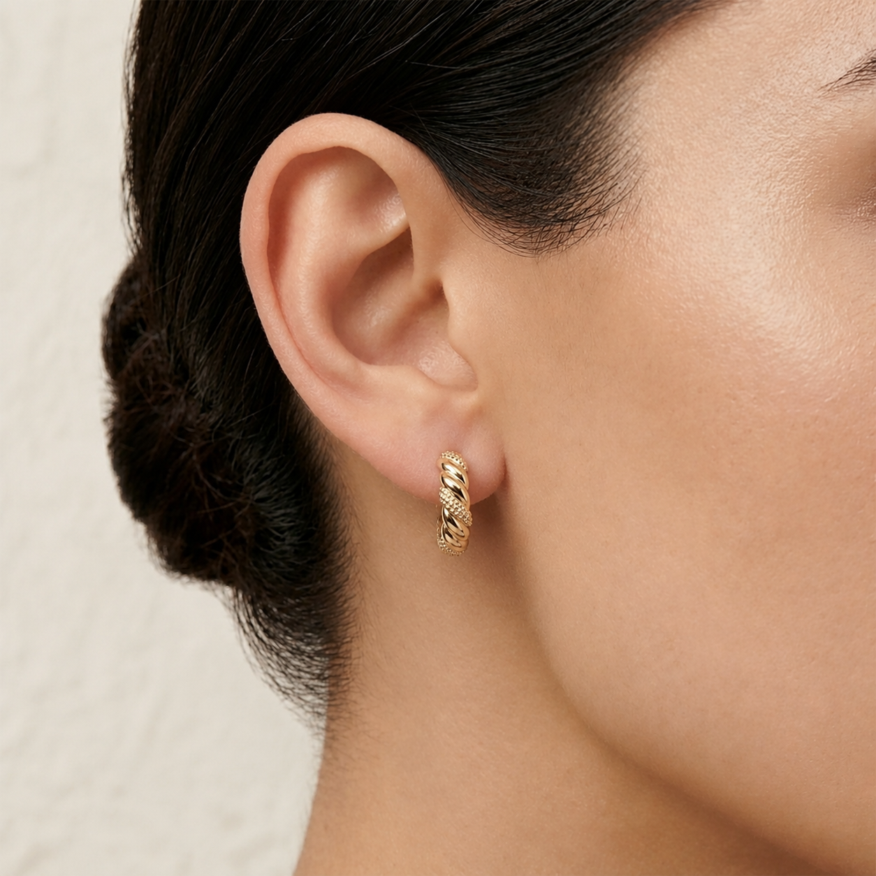 Textured Diamond Twist Huggie Hoops in 14K Gold