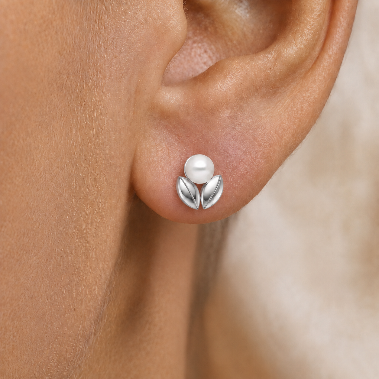 Nature-Inspired Freshwater Pearl Stud Earrings In 14K Gold